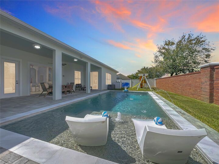 Property Photo:  10235 Kristen Park Drive  FL 32832 