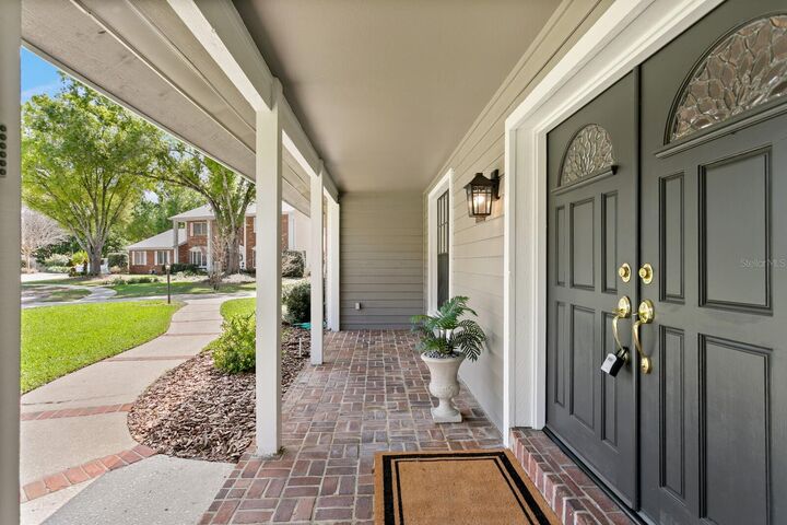 Property Photo:  6404 Josephine Arbor Place  FL 33617 