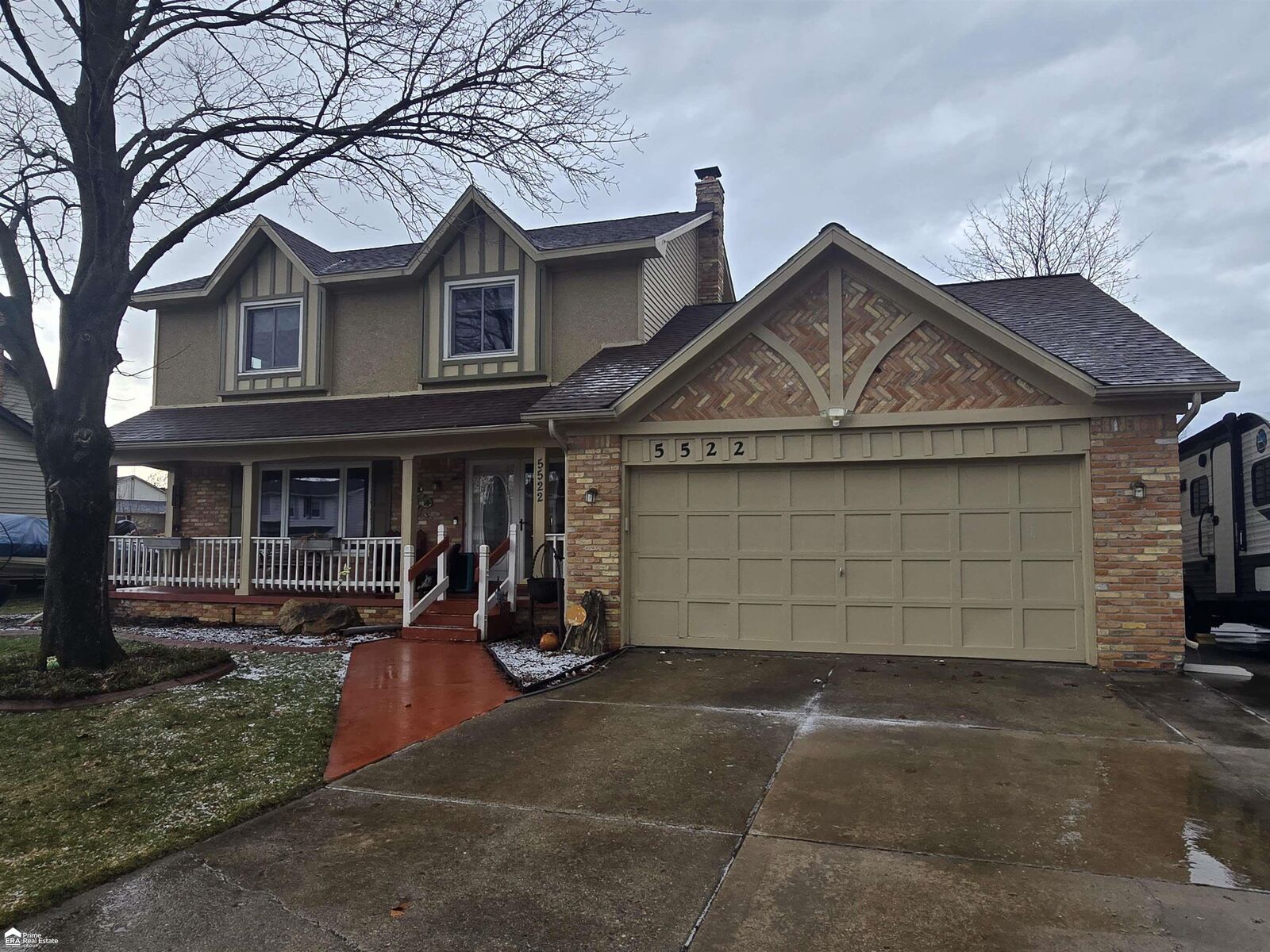 Property Photo:  5522 Old Franklin Road  MI 48439 