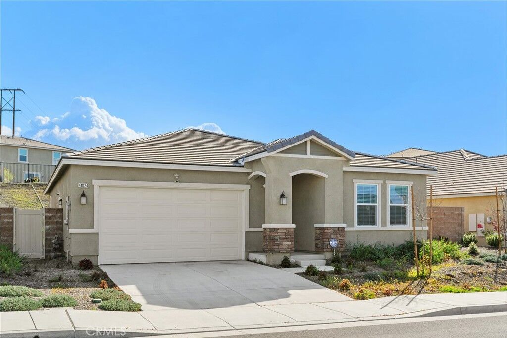 Property Photo:  41024 Chambord Drive  CA 92532 