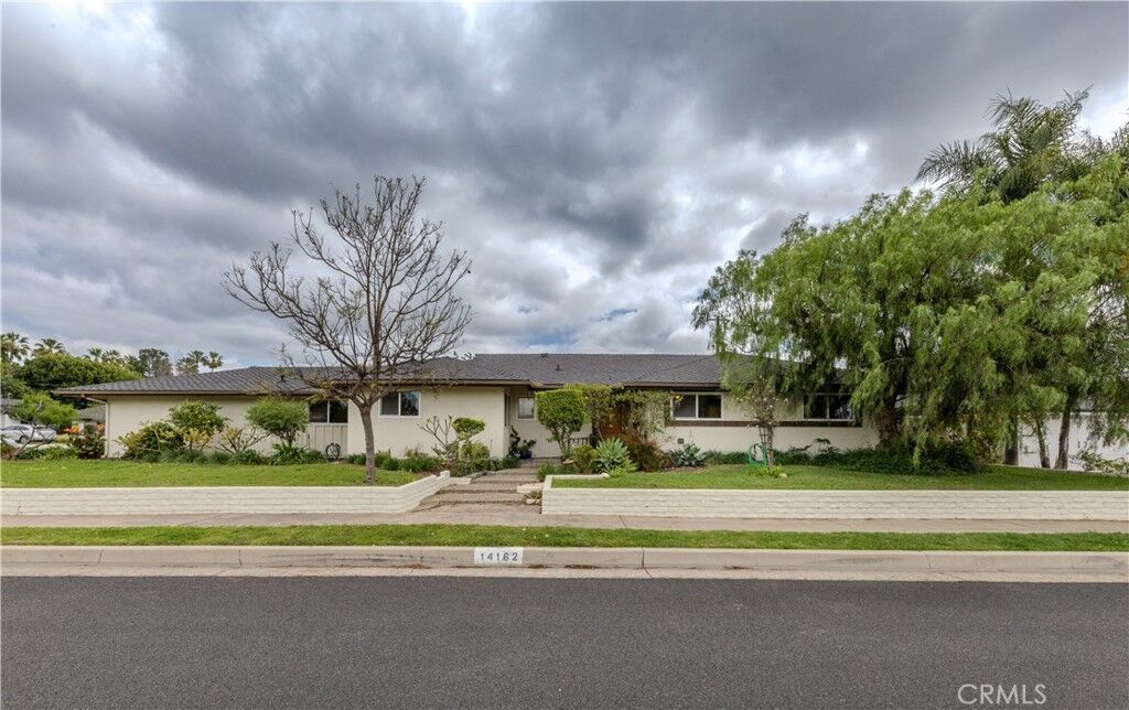 Property Photo:  14162 Prospect  CA 92780 