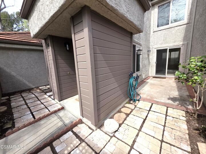 Property Photo:  268 Via Colinas  CA 91362 