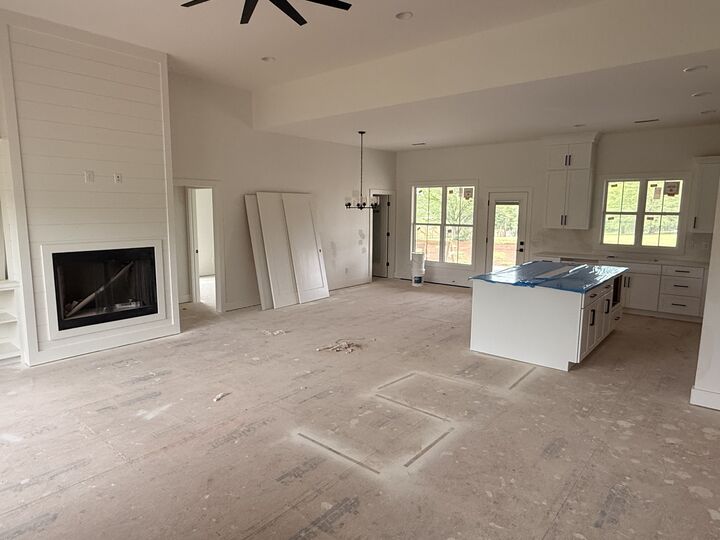 Property Photo:  169 Hancock Dr  TN 37357 