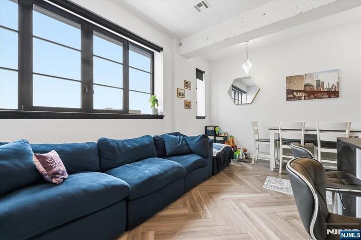 Property Photo:  142 Charles Street 403  NJ 07307 