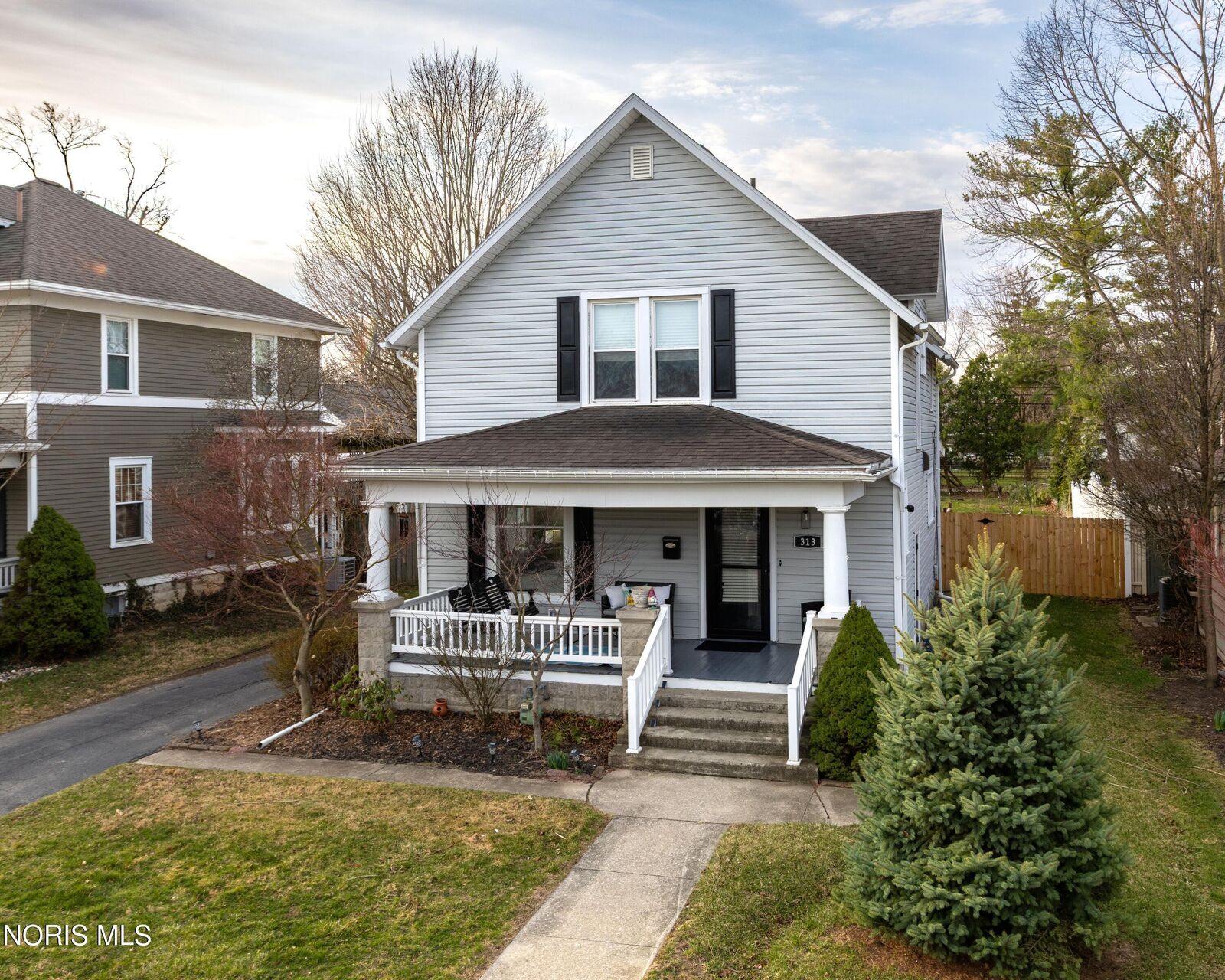 Property Photo:  313 2nd Street  OH 45840 