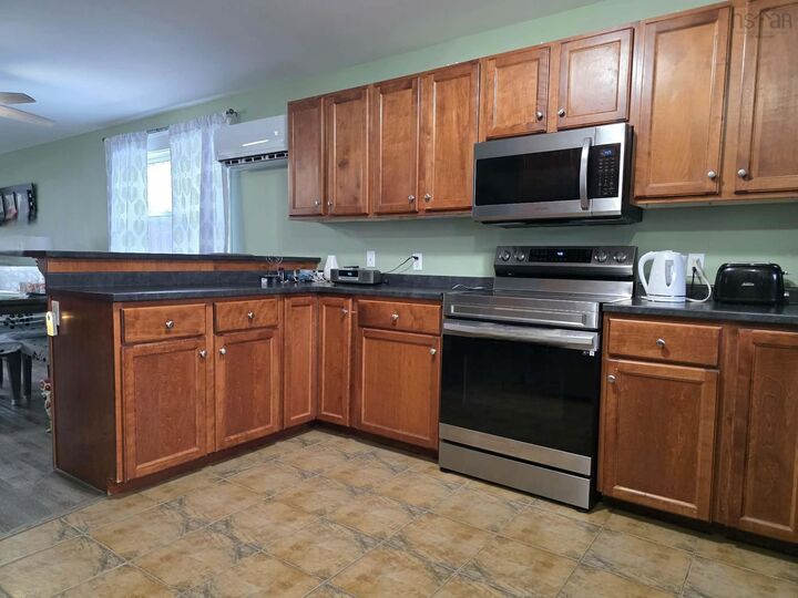 Property Photo: 1611 Mackay Street NS B0K 2A0