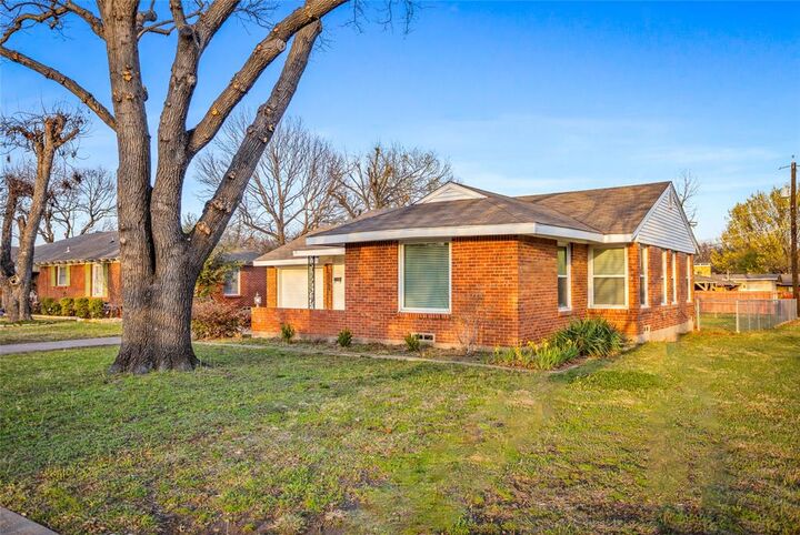 Property Photo:  1920 Ruth Drive  TX 75042 