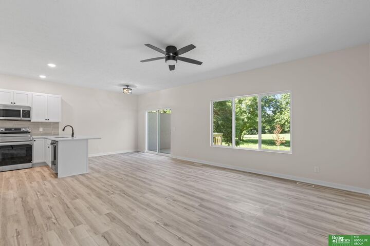 Property Photo:  7106 N 79th Court  NE 68122 
