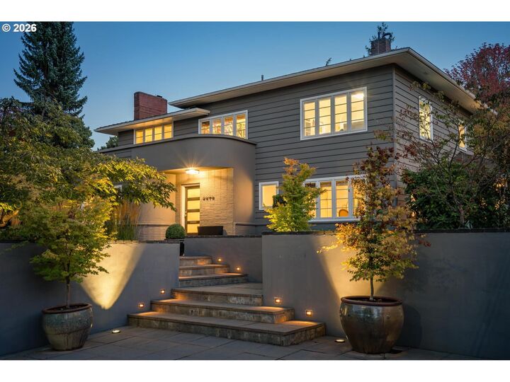 Property Photo:  2878 NW Cumberland Rd  OR 97210 