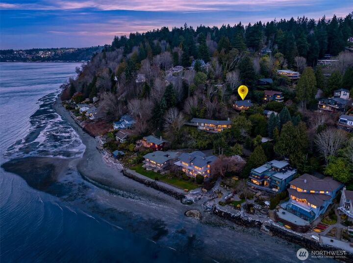 Property Photo:  2650 SW 151st Place  WA 98166 