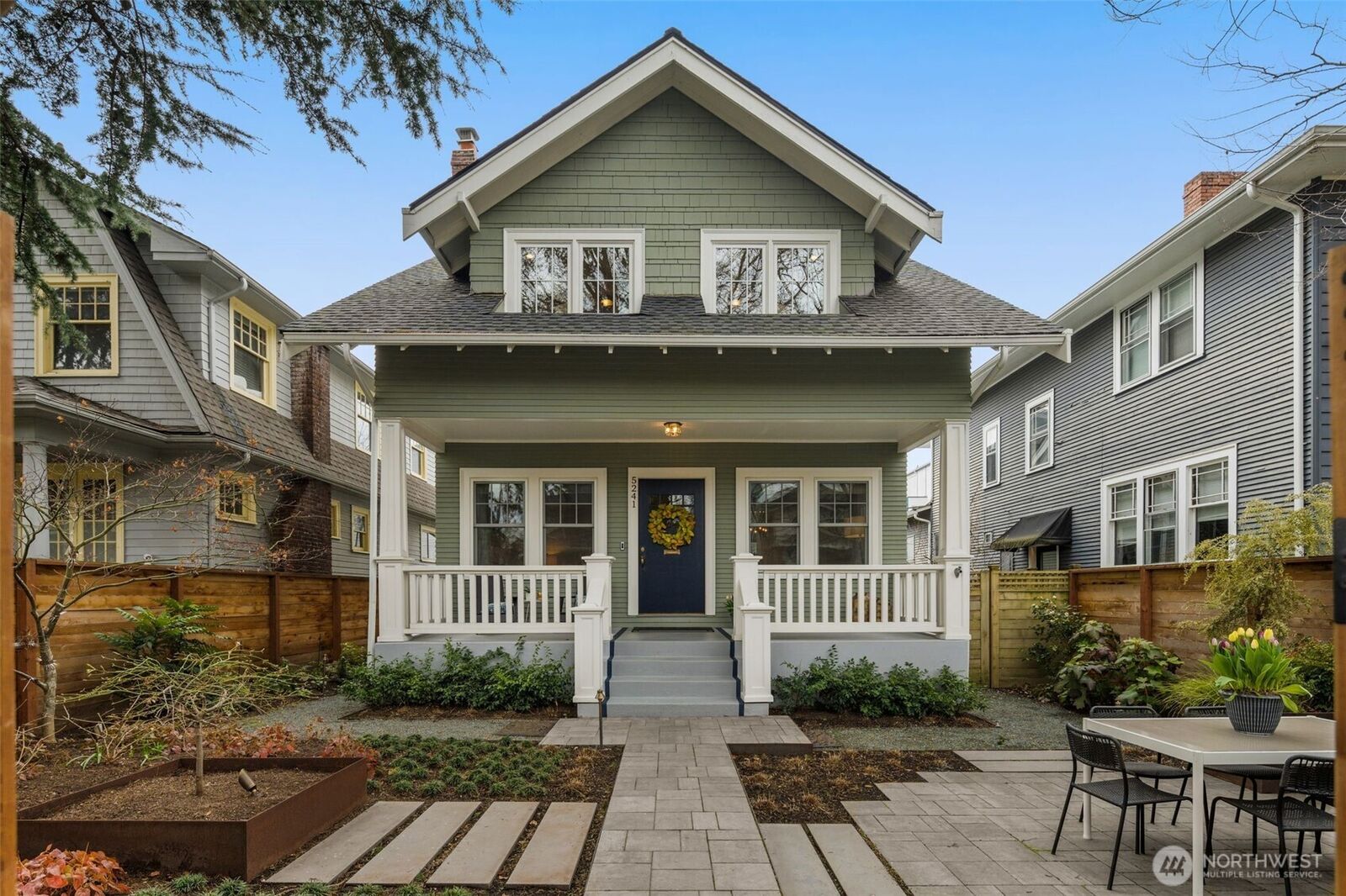 Property Photo:  5241  16th Avenue NE  WA 98105 
