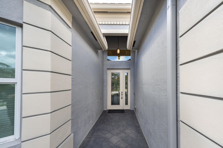 Property Photo:  12375 Crested Butte Avenue  FL 33437 