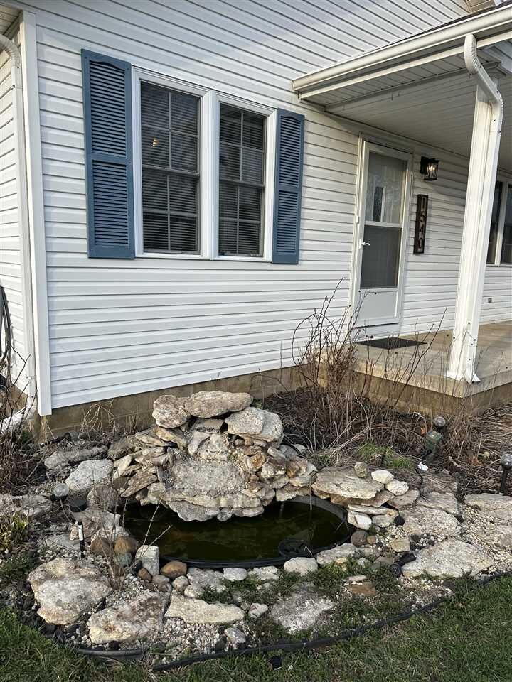 Property Photo:  1540 Indian Springs Drive  IN 47331 