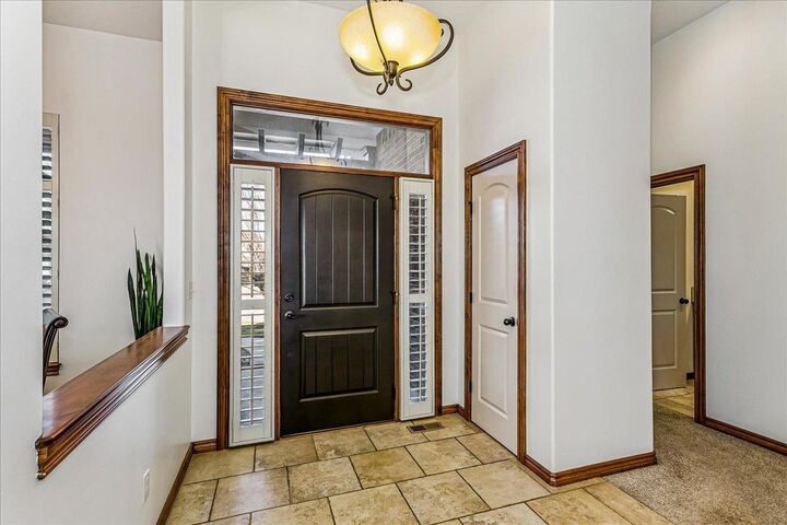 Property Photo:  2521 N Rosemont Ct  KS 67228 