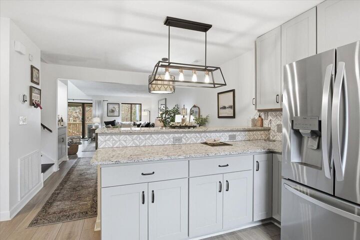 Property Photo:  219 Shoreline Marina Cir 122  VA 24121 