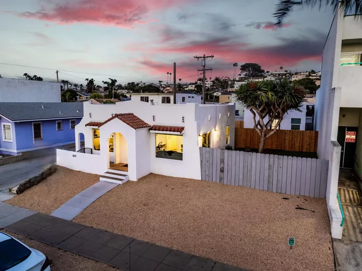 Property Photo:  1817-19 Sunset Cliffs Blvd  CA 92107 