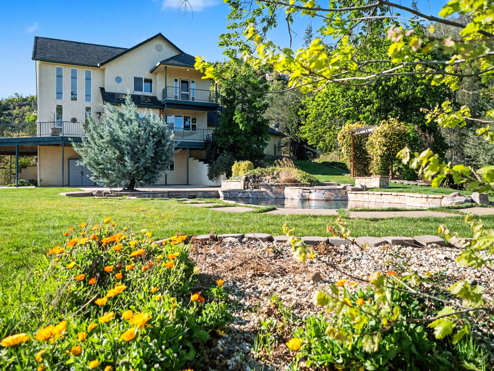 Property Photo: 15223 Ledgewood Drive CA 96001