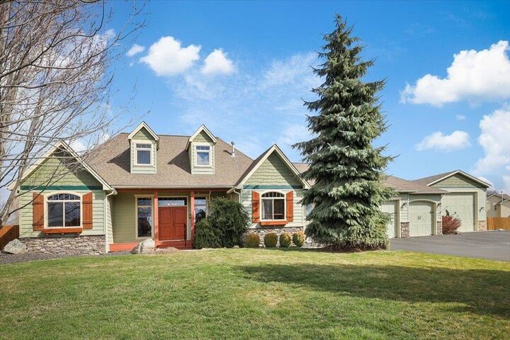 Property Photo:  10018 N Moss Ln  WA 99208 