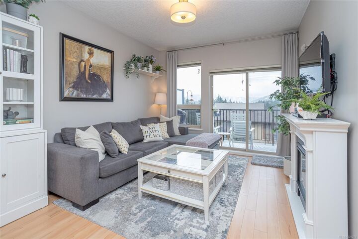 Property Photo: 3240 Jacklin Rd #402 BC V9C 3T6