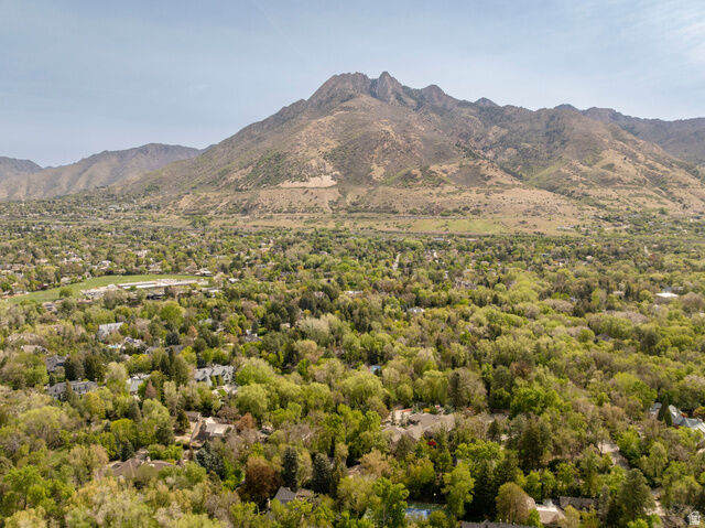 Property Photo:  2323 E Walker Ln  UT 84117 