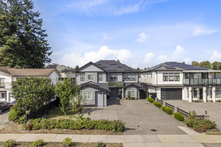 13145 68 Avenue — photo 1