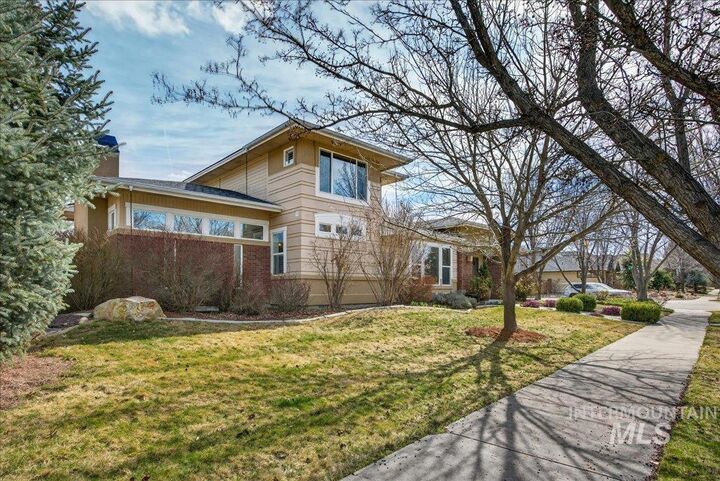 Property Photo: 4738 S Longmoor Ave ID 83709