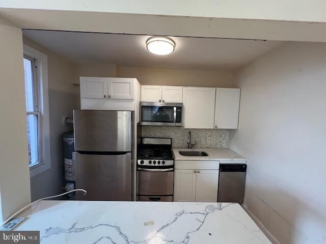 Property Photo:  615 Newton Place NW  DC 20010 