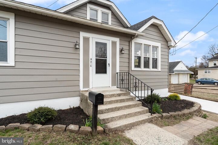 Property Photo:  516 Huntington Avenue  NJ 08029 