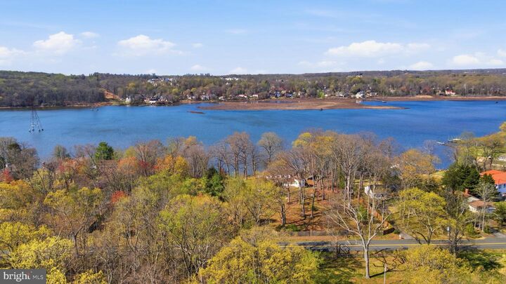 Property Photo:  18330 Possum Point Road  VA 22026 