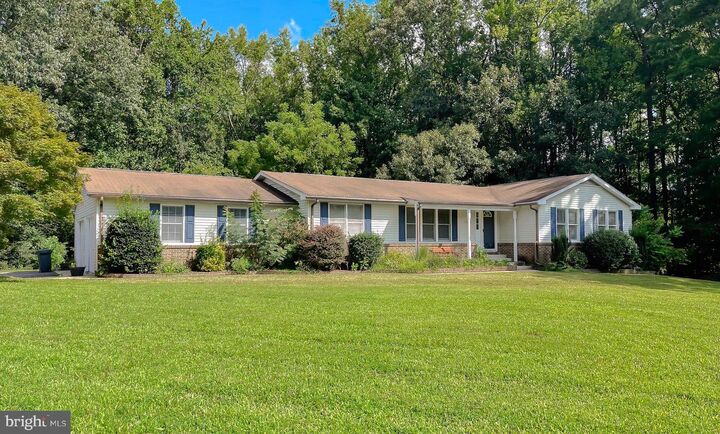 Property Photo:  12400 Popes Creek Road  MD 20664 
