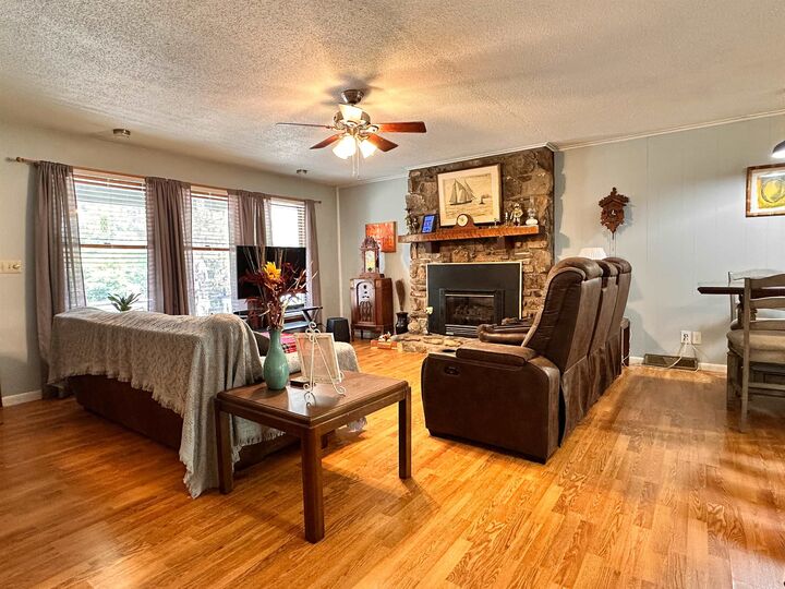 Property Photo:  5 Idaho Drive  AR 72529 