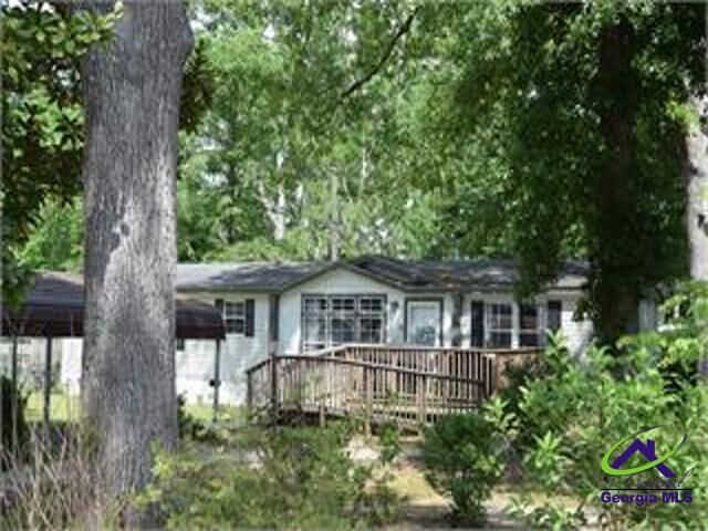 Property Photo:  402 5th Avenue  GA 31005 