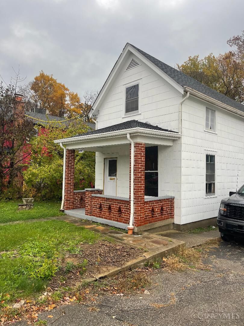 Property Photo: 6307 Wooster Pike OH 45227