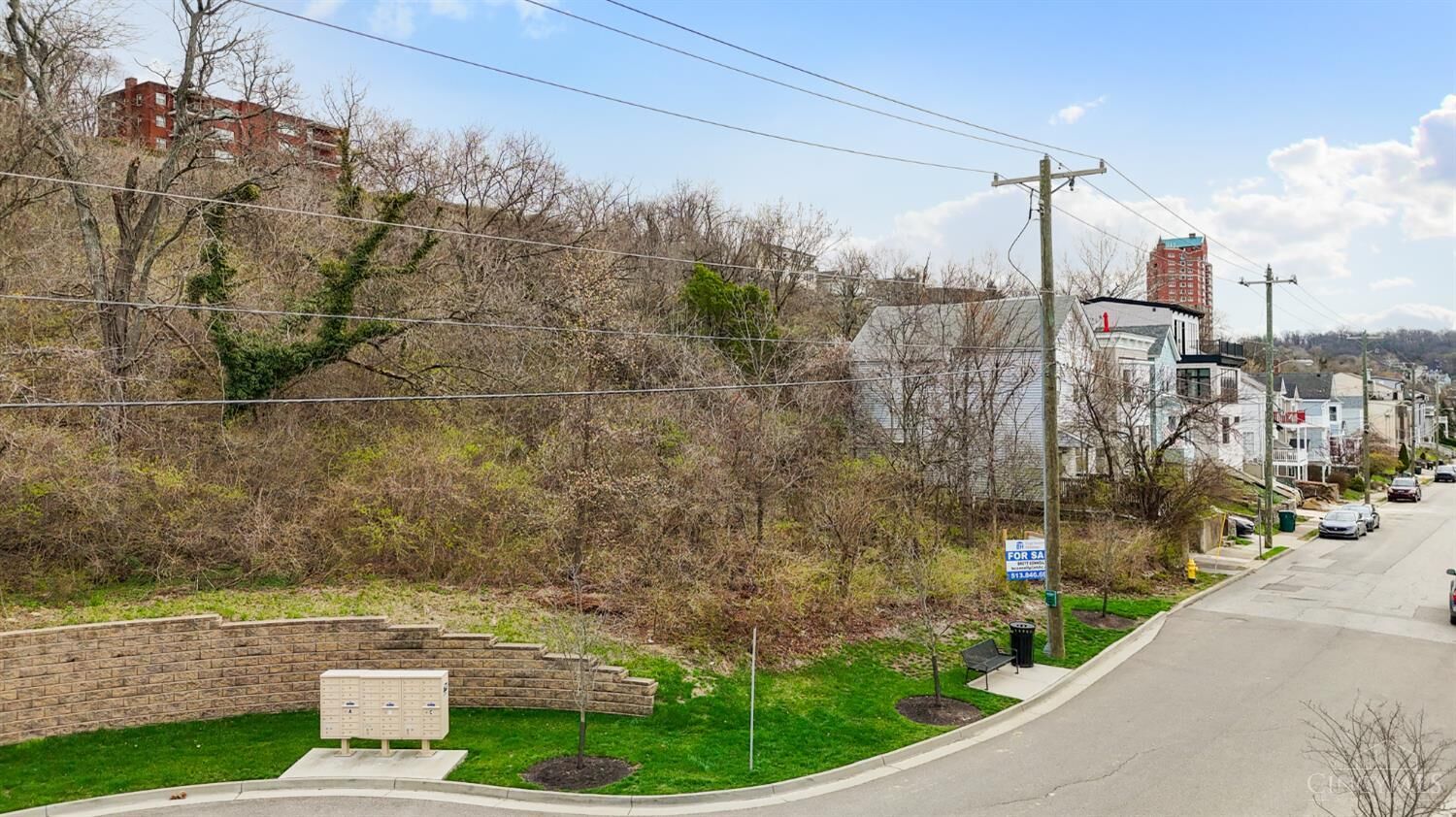 Property Photo: 3096 Walworth Avenue OH 45226