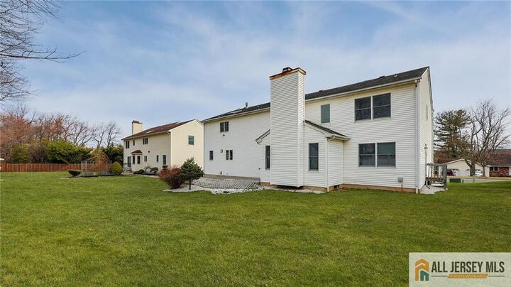 Property Photo:  4 Maureen Court  NJ 08820 