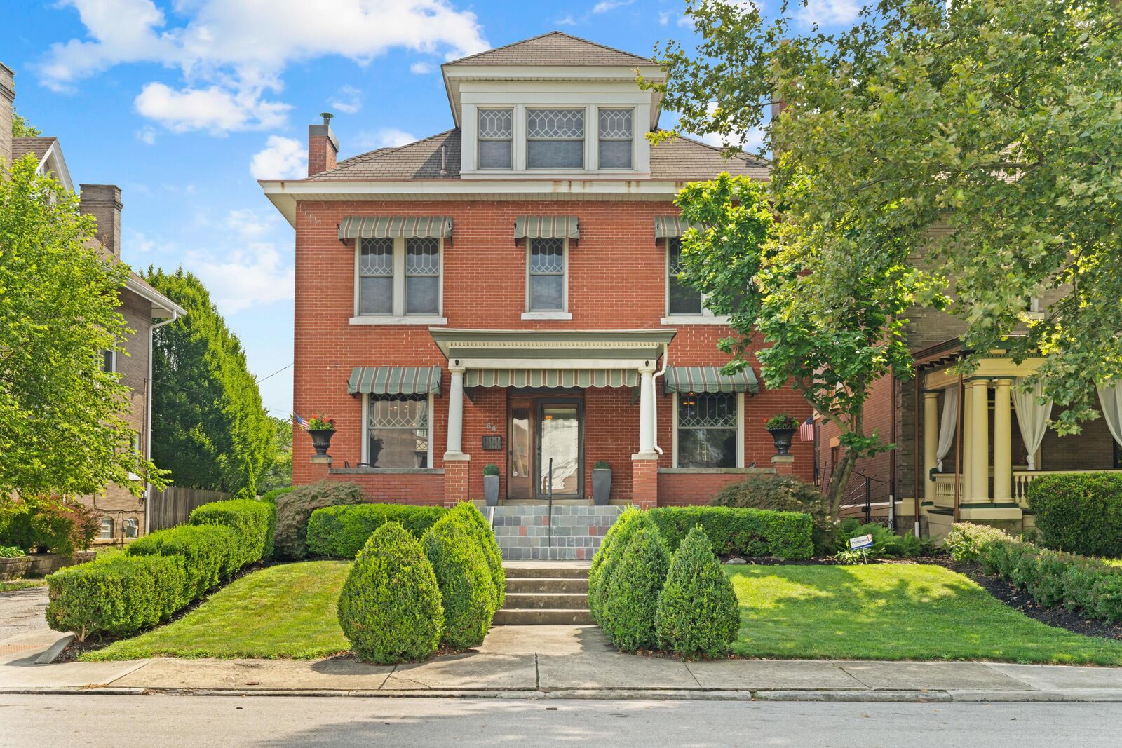 Property Photo:  64 Miami Avenue  OH 43203 