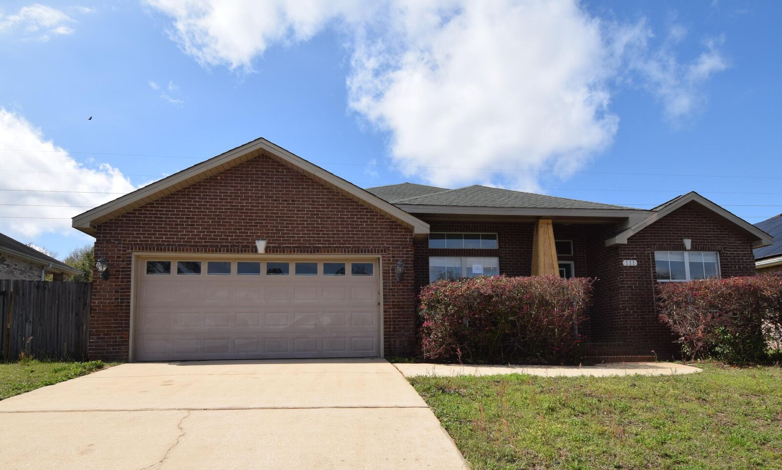 Property Photo:  111 Trailwood Lane  FL 32539 