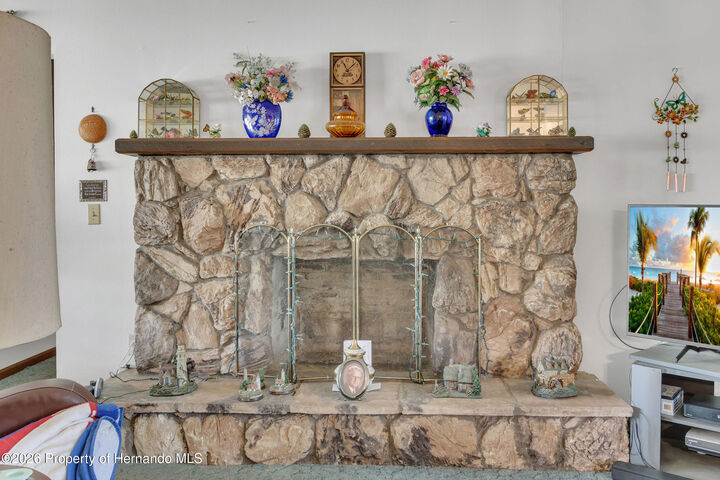 Property Photo:  970 Moonlight Lane  FL 34601 