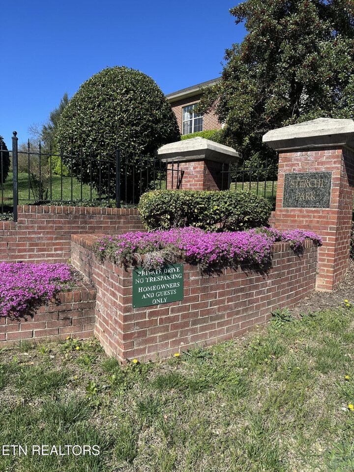 Property Photo:  722 Sterchi Park Way  TN 37912 