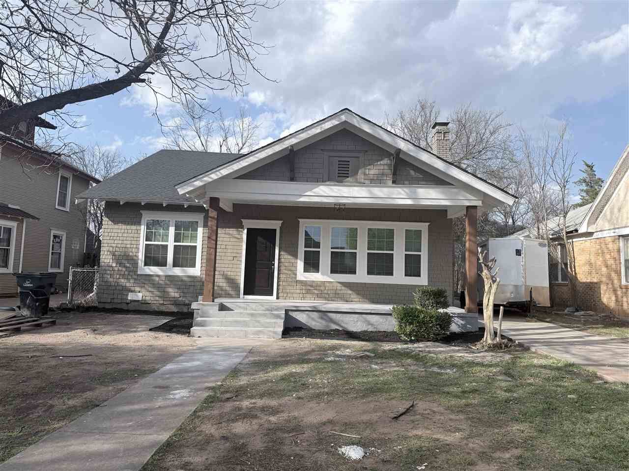 Property Photo: 803 NW Arlington Ave OK 73507