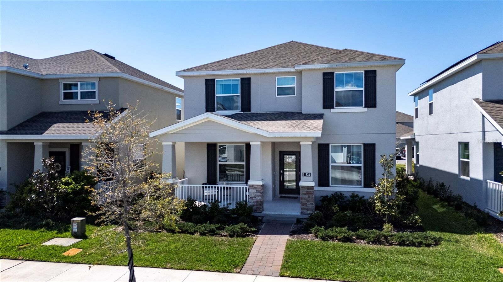 Property Photo: 11934 Language Way FL 32832