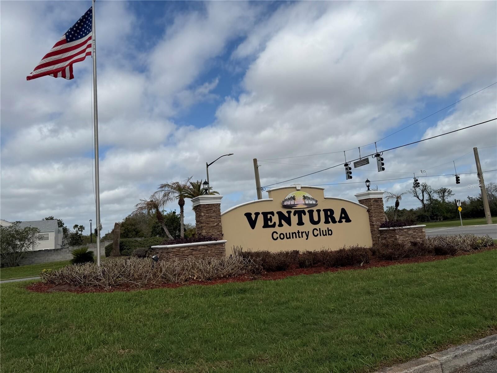 Property Photo:  3930 Southpointe Drive 205  FL 32822 