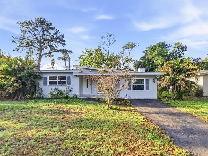 Property Photo:  1949 Pinehurst Drive  FL 33763 