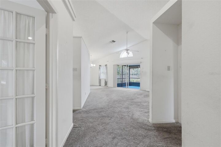 Property Photo: 1701 Coppersmith Court FL 33559