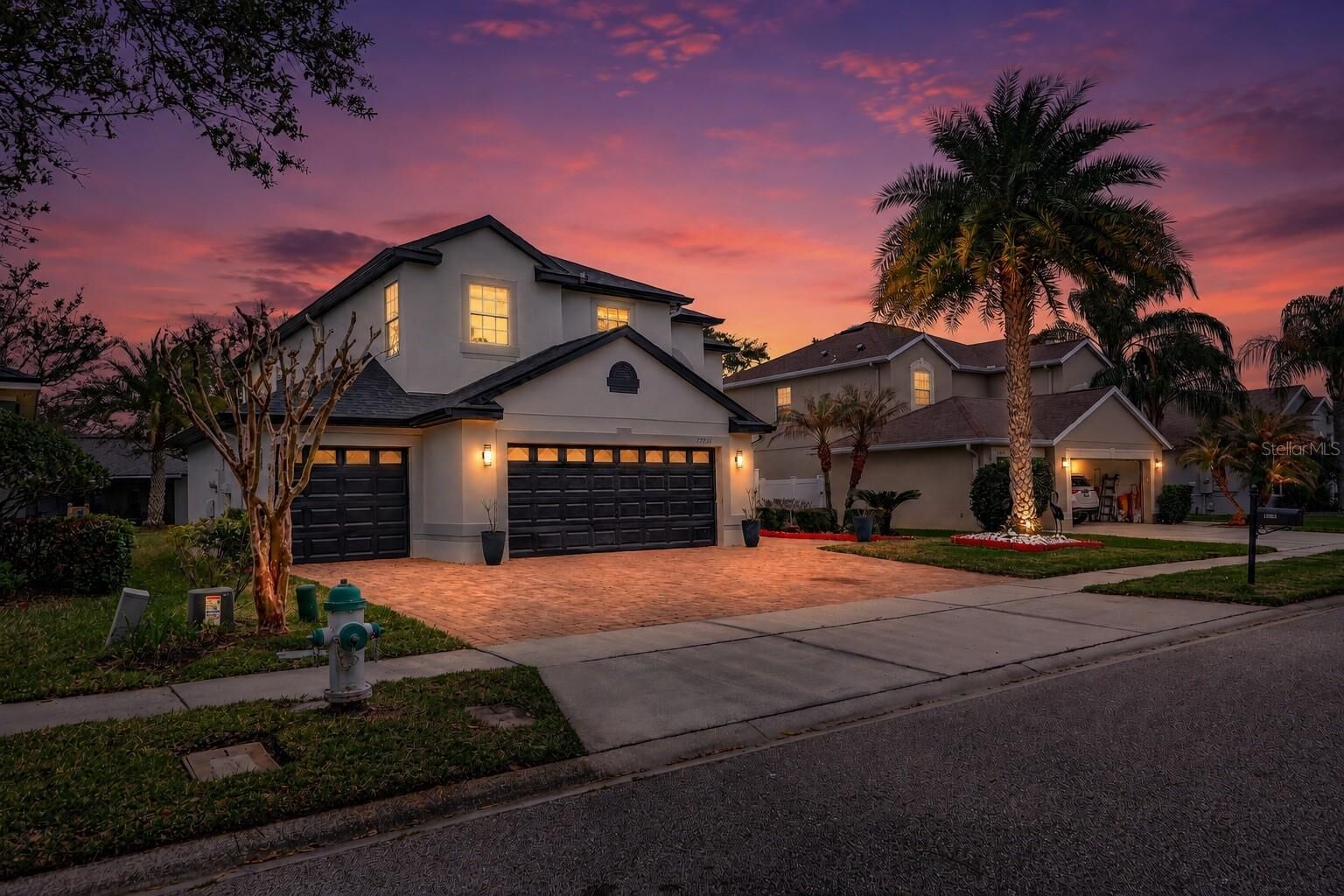 Property Photo: 17756 Sterling Pond Lane FL 32820