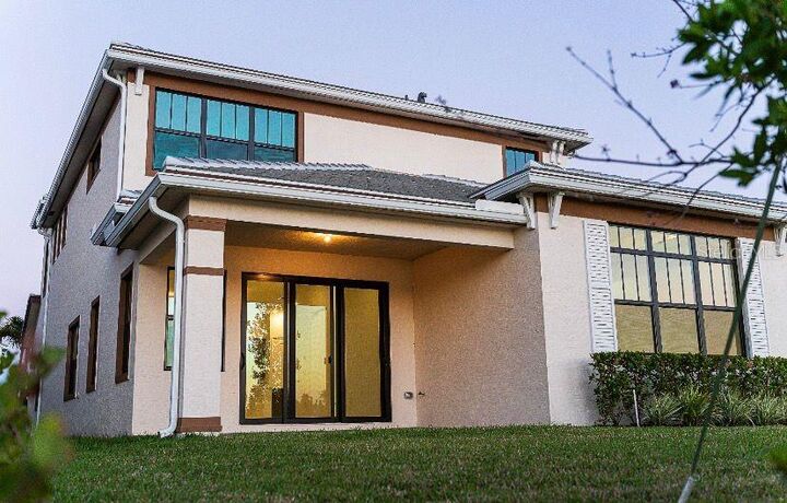 Property Photo:  449 SE Fascino Circle  FL 34984 