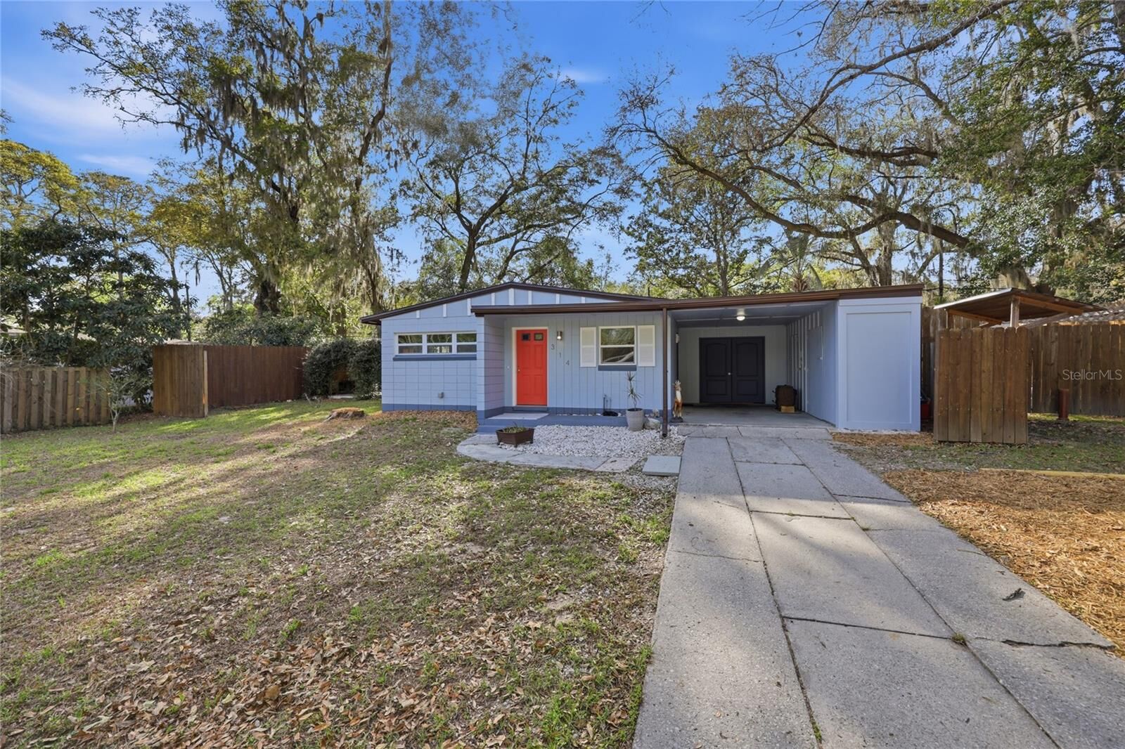 Property Photo: 314 NW 36th Terrace FL 32607