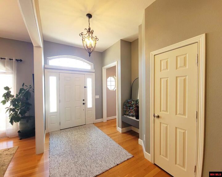 Property Photo:  220 Sheeks Drive  AR 72653 