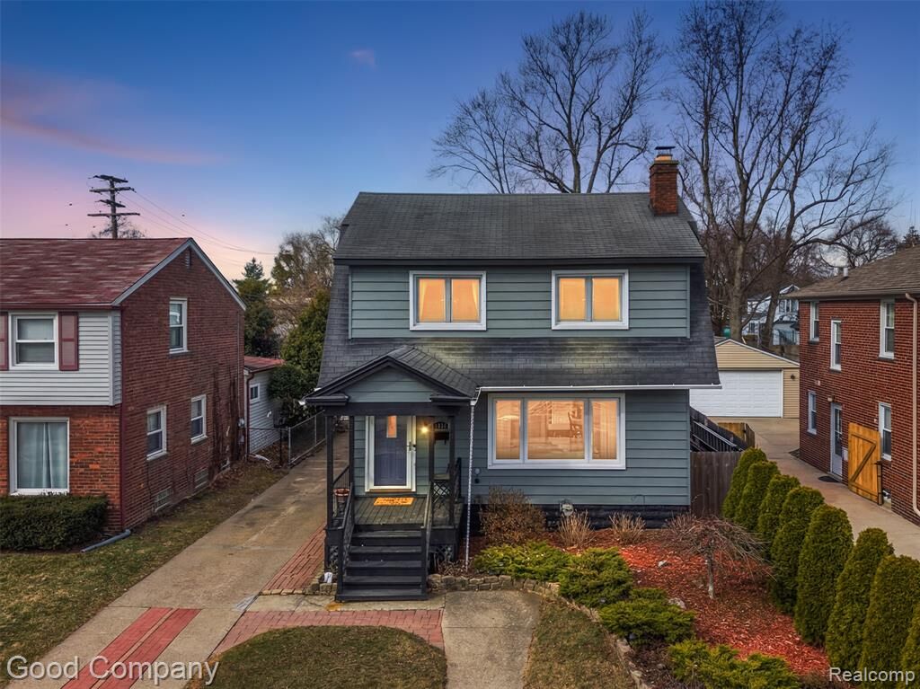 Property Photo:  1036 Irving Avenue  MI 48067 3311 