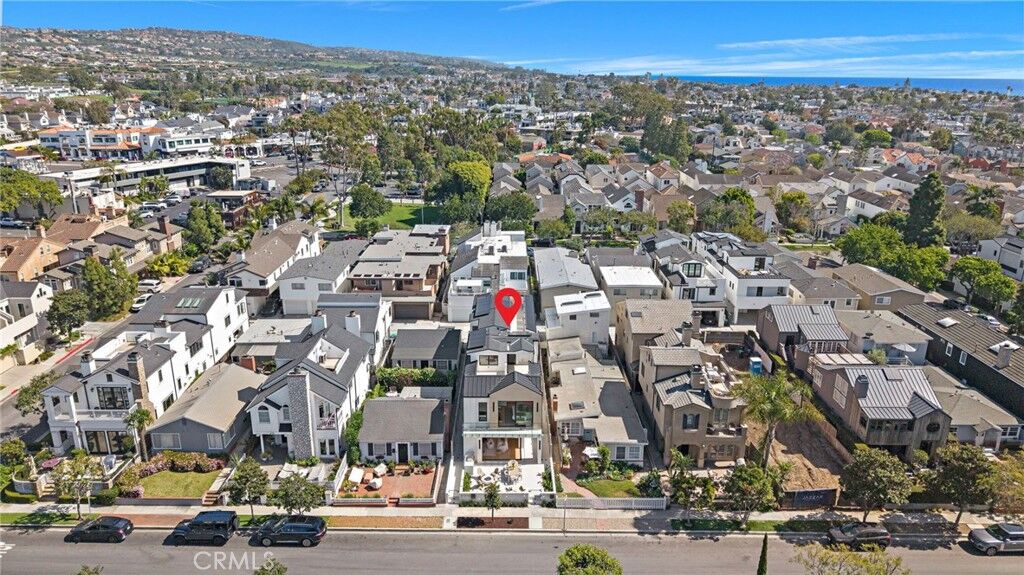 Property Photo:  612 Begonia  CA 92625 